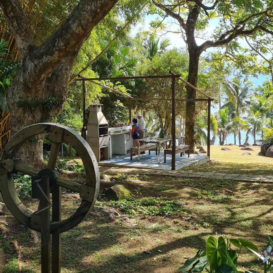 Elephant Guesthouse Beira Mar - Suites Com Cafe Da Manha Ilhabela Exterior foto